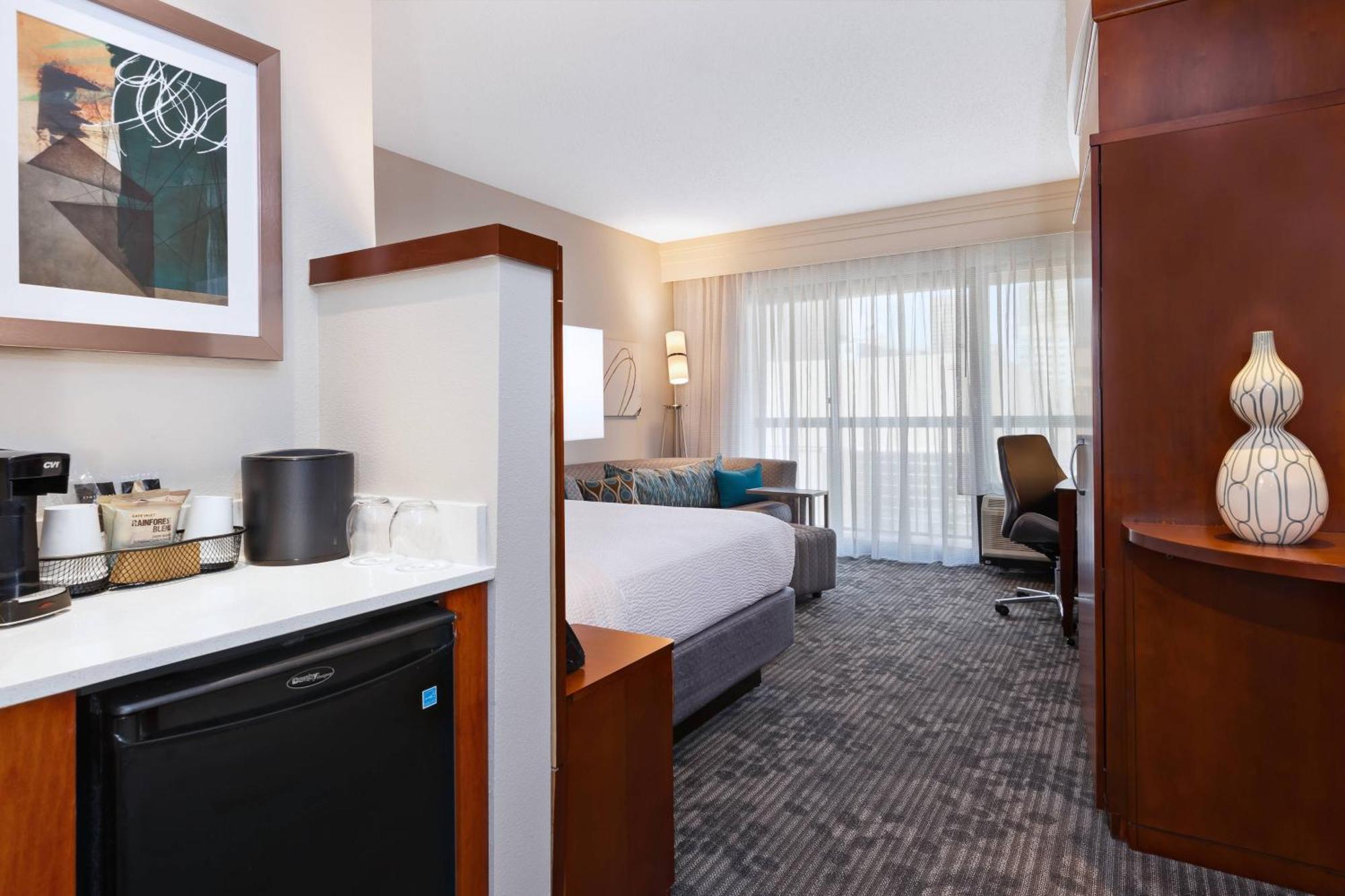 Courtyard By Marriott Oklahoma City Downtown Exteriér fotografie